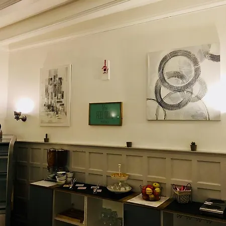 Отель Moderne 2*