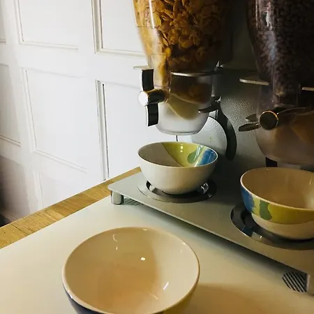 Moderne Отель 2*